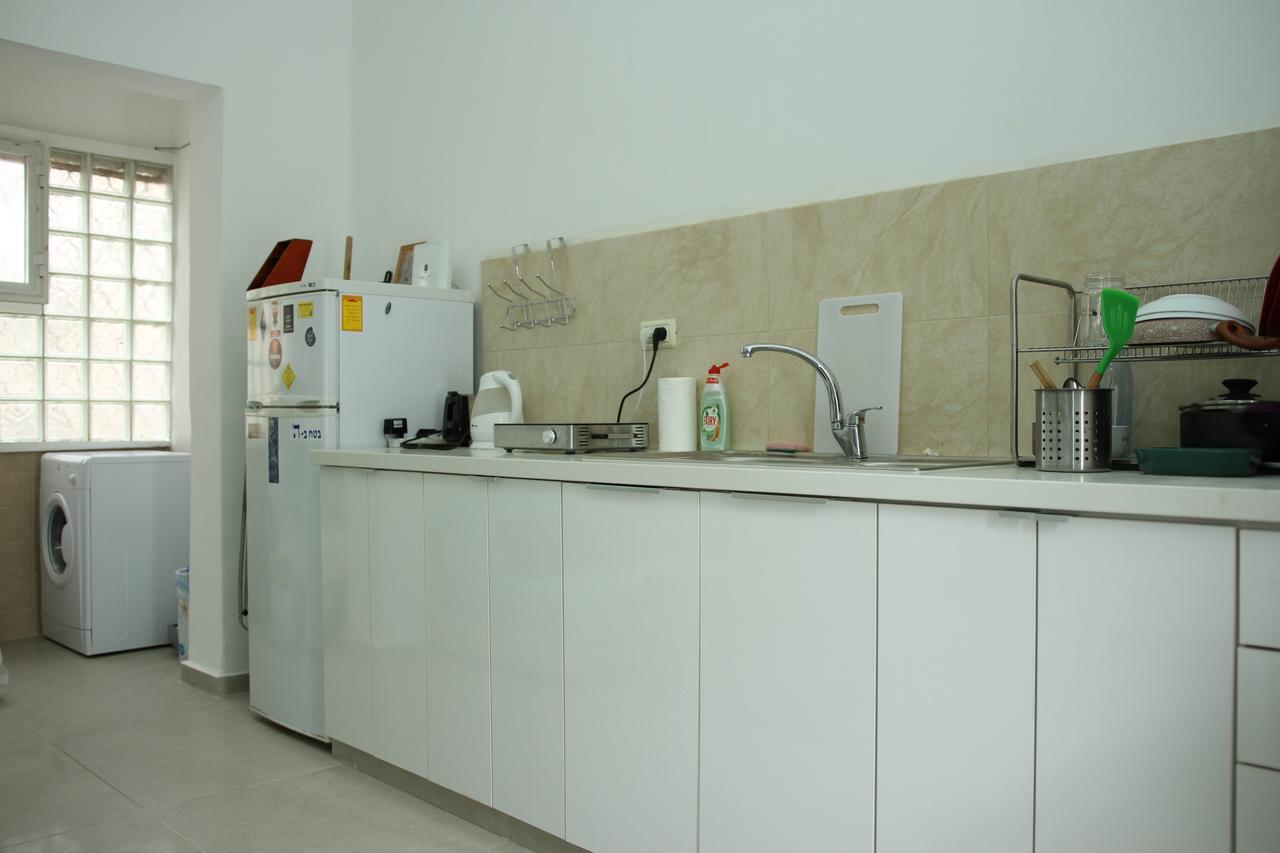Space Place Haïfa Extérieur photo