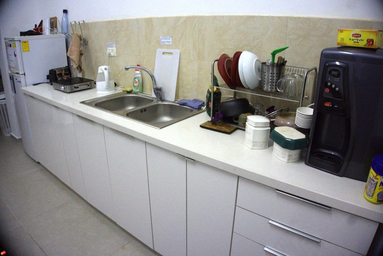 Space Place Haïfa Extérieur photo